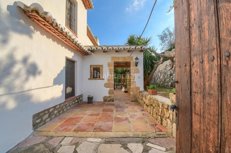 Foto ef64b588-c416-4053-b828-0880e4a8050f. Casa con riscaldamento parcheggio piscina in Partida Comunes-Adsubia Xàbia