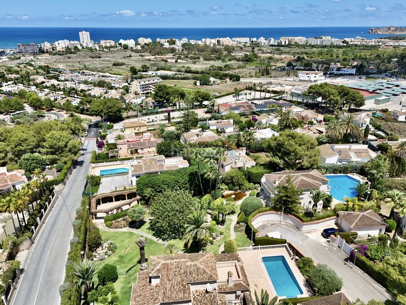 Foto 51b77917-8512-41db-b73f-cd6537268989. Casa amb aparcament piscina a Cap Martí - El Tossalet - Pinomar Xàbia