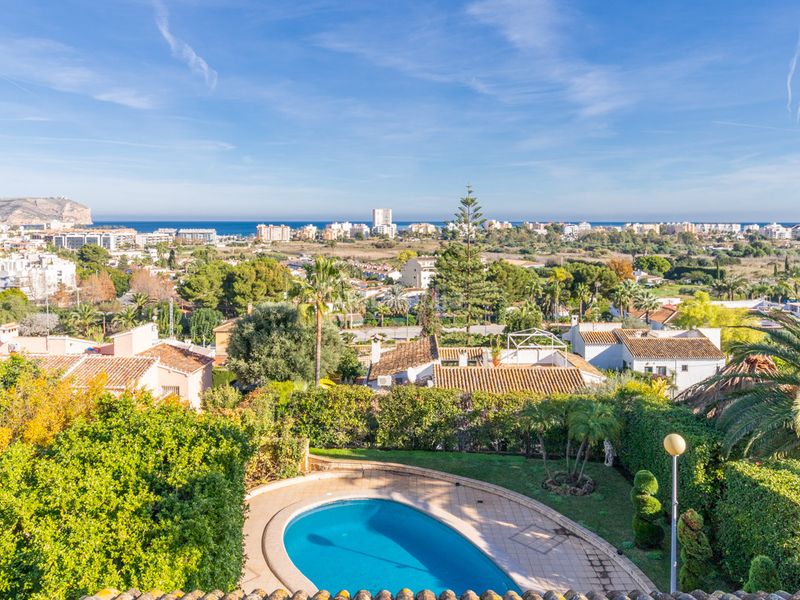 Foto a513f6c2-2c45-4a1f-9207-9c591bed3872. Casa amb aparcament piscina a Cap Martí - El Tossalet - Pinomar Xàbia