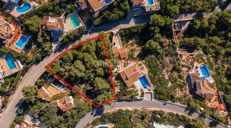 Foto 6ad39c15-e9b9-49ca-820b-405f3cf8c2b7. Residential plot in La Granadella - Costa Nova Xàbia