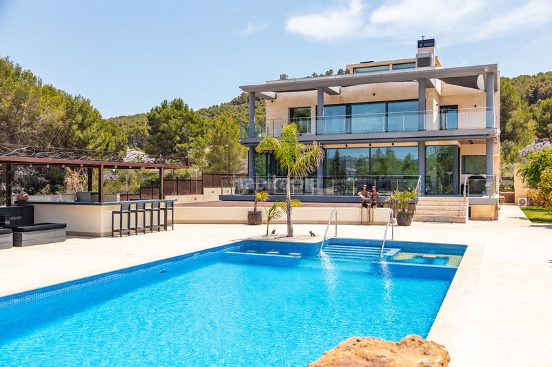 Foto eeb679bc-5357-417a-bb6b-2a3e7ebefff5. Casa amb aparcament piscina a Partida Comunes-Adsubia Xàbia