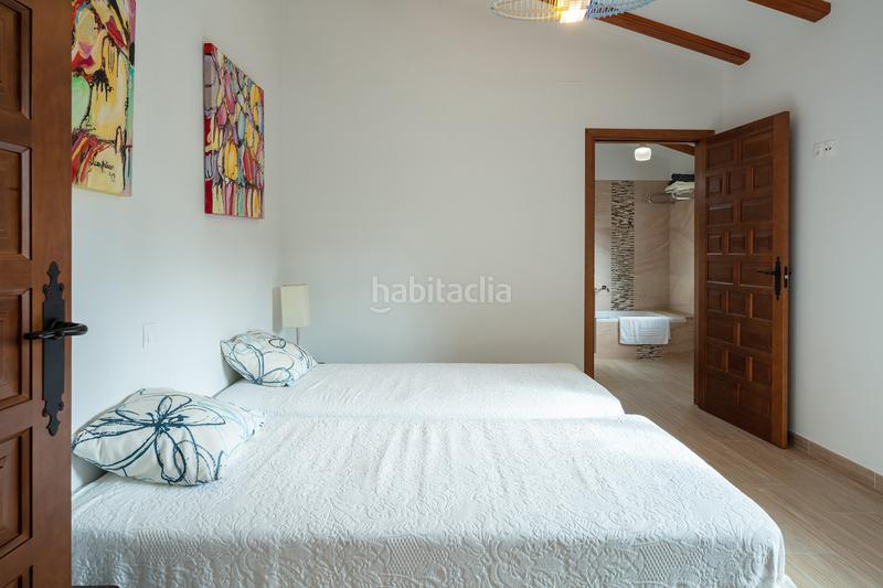 Foto a9e4630f-6cf1-4ef2-8ac3-a15661d73987. House with parking pool in La Granadella - Costa Nova Xàbia