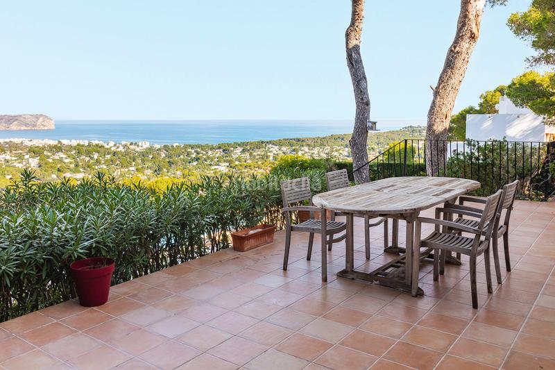 Foto bbd72a0f-c1c3-4799-938c-7efb40596583. House with parking pool in La Granadella - Costa Nova Xàbia