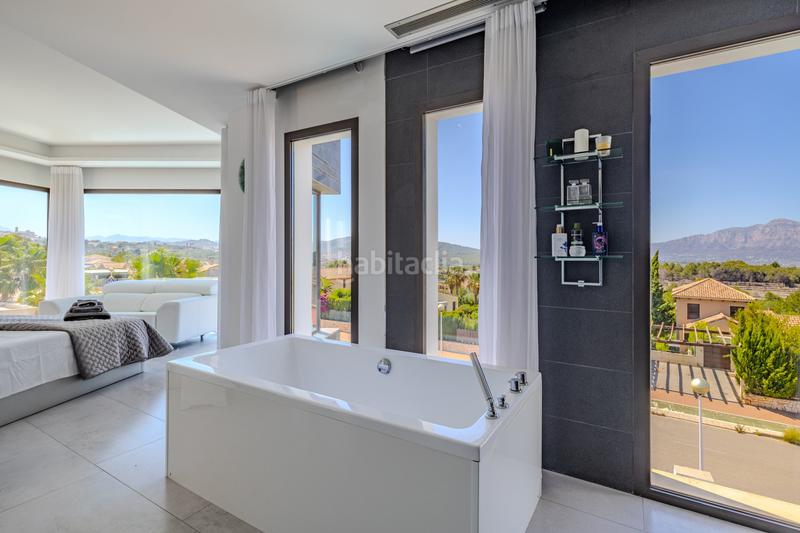 Foto 73360c57-26ea-4f67-b009-c128ced6d1ee. Casa amb piscina a Cap Martí - El Tossalet - Pinomar Xàbia