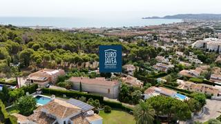 Casa a Puerto. Elegancia y exclusividad en puig molins, jávea descubre esta imp