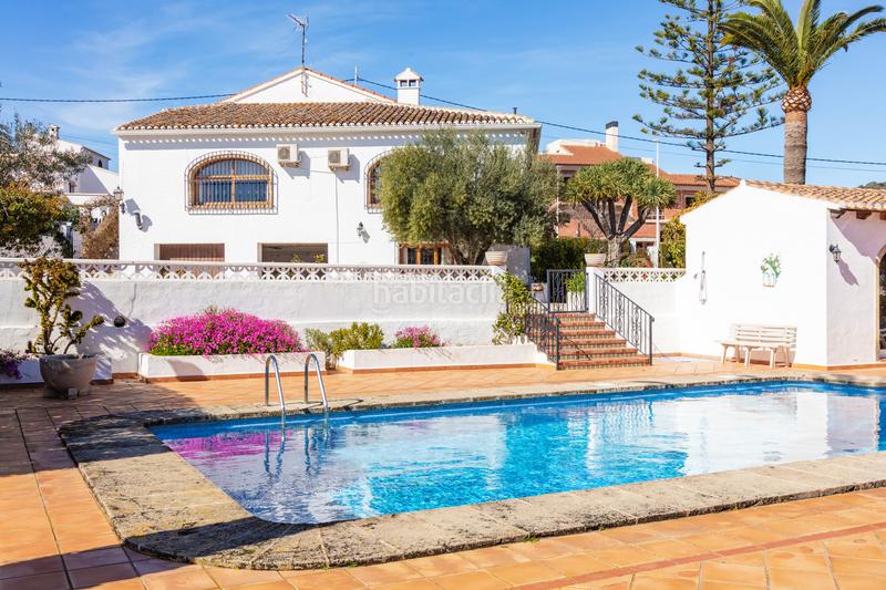 Foto d3aa687d-de18-4d8b-8c1c-69e6e64ceb10. Casa con parcheggio piscina in Centro Ciudad Xàbia