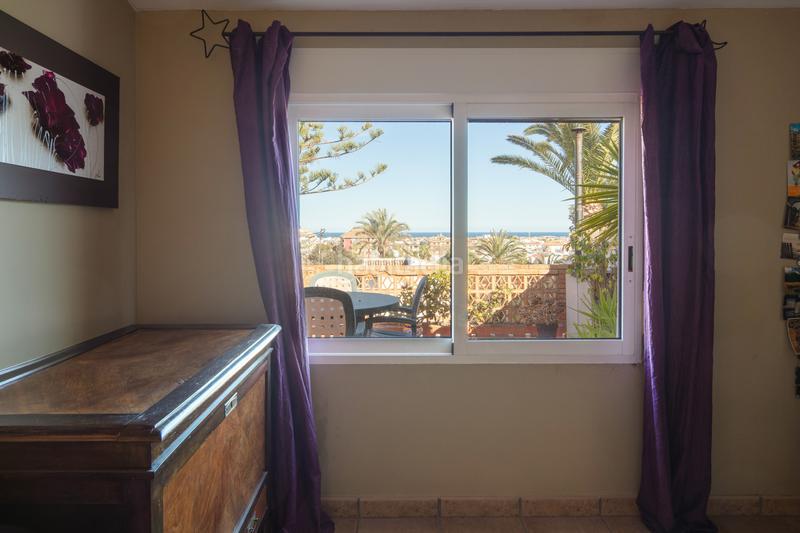 Foto d6235c1d-b2eb-458c-a764-006f190e0dd6. Casa con parcheggio piscina in Centro Ciudad Xàbia