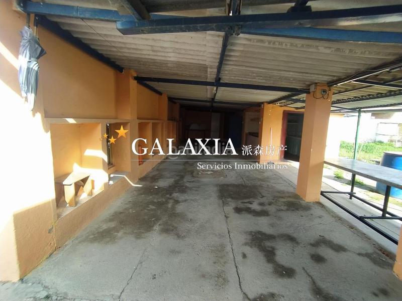 Foto b603c408-4e14-4581-b6f3-5b6cfb486855. Casa amb calefacció aparcament piscina a La Dehesa de Moratalaz Illescas