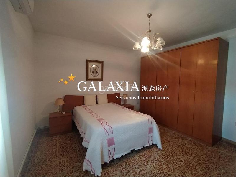 Foto b9aabbe1-97fa-433c-97fb-504b12a1ce72. Casa amb calefacció aparcament piscina a La Dehesa de Moratalaz Illescas