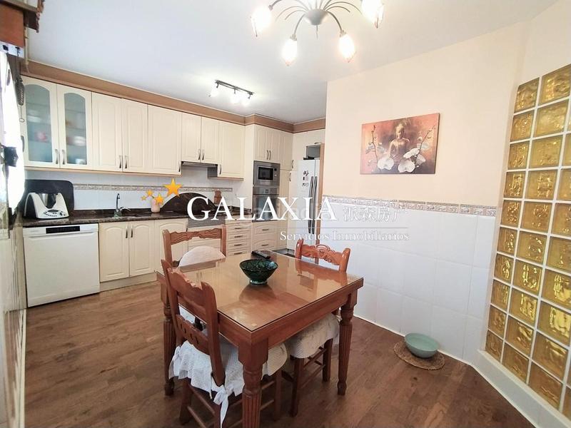 Foto 5c46e92d-640d-46b3-b552-6ce5908275fd. Casa adossada amb calefacció piscina a Restón I-Restón II Valdemoro