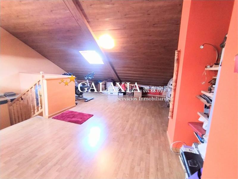 Foto e7aa114b-670e-409a-a2a8-c40e3f8fa639. Casa adossada amb calefacció piscina a Restón I-Restón II Valdemoro