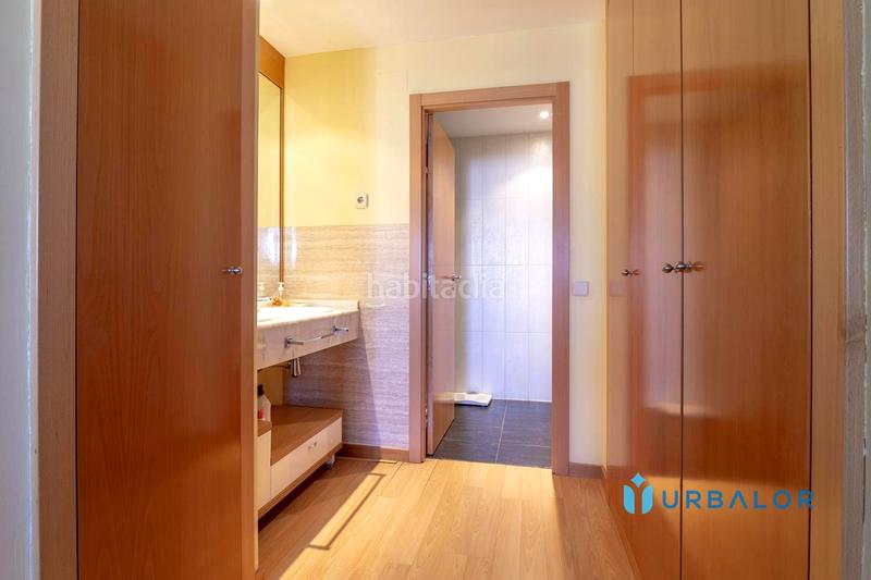 Foto d55a958b-43b2-4f30-9f97-c6b008a3cd70. Apartamento piso de un dormitorio garaje trastero pádel y piscina en Fuenlabrada