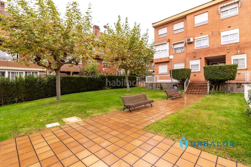 Foto 2b3df373-24dc-41f6-9789-e5a02e7c0532. Duplex con riscaldamento parcheggio piscina in Prado de Santo Domingo Alcorcón