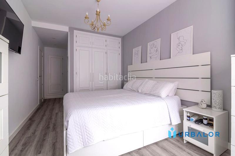 Foto da744b5d-9d83-4614-8f6e-81b7db50dd04. Duplex con riscaldamento parcheggio piscina in Prado de Santo Domingo Alcorcón