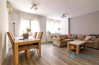 Zweistöckige Wohnung  Juan ramón jiménez