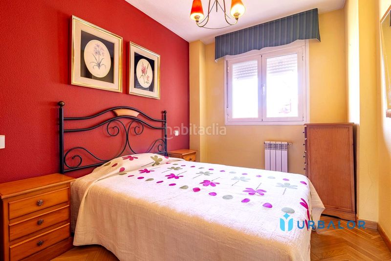 Foto e08b63e1-010b-4d16-85a9-6cfe91f23eac. Pis amb calefacció aparcament piscina a Prado de Santo Domingo Alcorcón