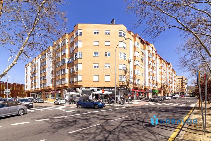 Foto e2af6a90-58cc-4cce-847a-b0ffb6a884c3. Pis amb calefacció aparcament piscina a Prado de Santo Domingo Alcorcón