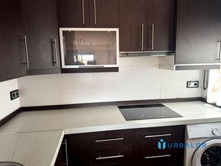 Etagenwohnung  Calle vizcaya. Vivienda 3 dormitorios con 2 baños
