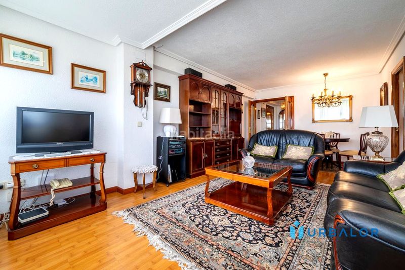 Foto 109d3c09-b78e-442d-a70c-f69771500ab5. Pis amb calefacció aparcament a Aluche Madrid