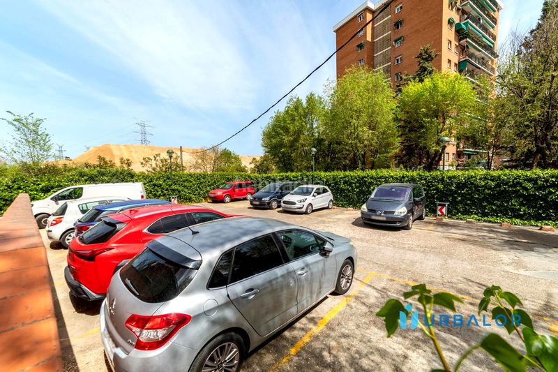 Foto 501f032f-9998-42ef-9007-cd2f348a894a. Pis amb calefacció aparcament a Aluche Madrid