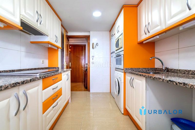 Foto b20efe55-197d-43e4-86d2-4162e37b4201. Pis amb calefacció aparcament a Aluche Madrid