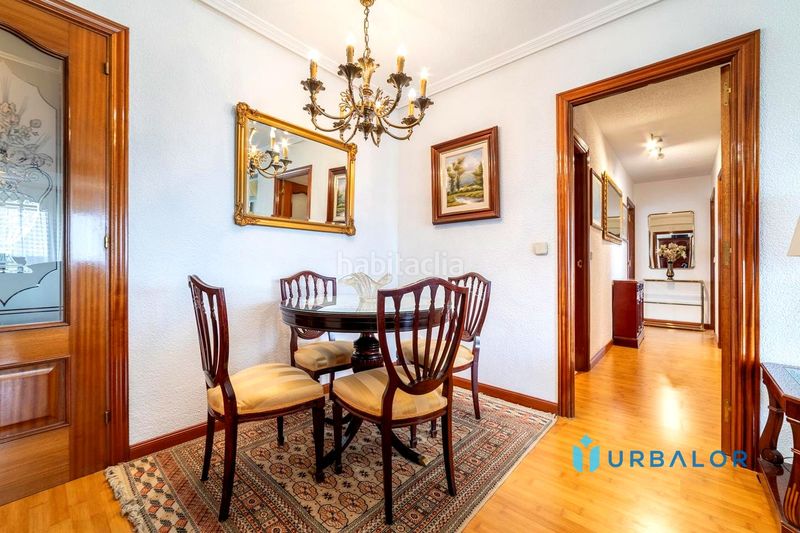 Foto cc88cf48-4ede-4b73-ab8c-84521c3f3efe. Pis amb calefacció aparcament a Aluche Madrid