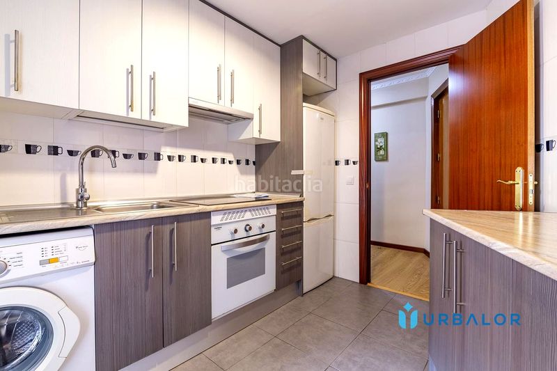 Foto d765c844-ddcd-447a-aafa-a95f87e677ec. Flat with heating in Casco Antiguo Alcorcón