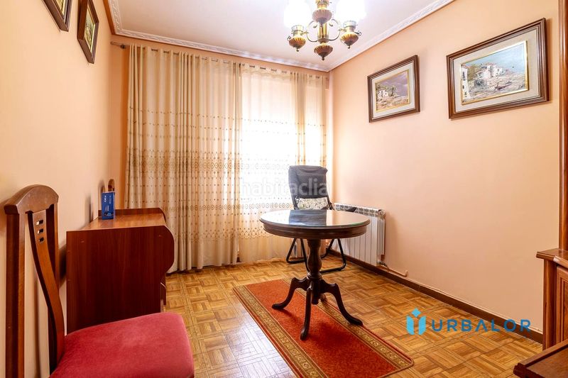 Foto d8bd8653-b0fe-41aa-90ea-bb5c36874351. Flat with heating in Casco Antiguo Alcorcón