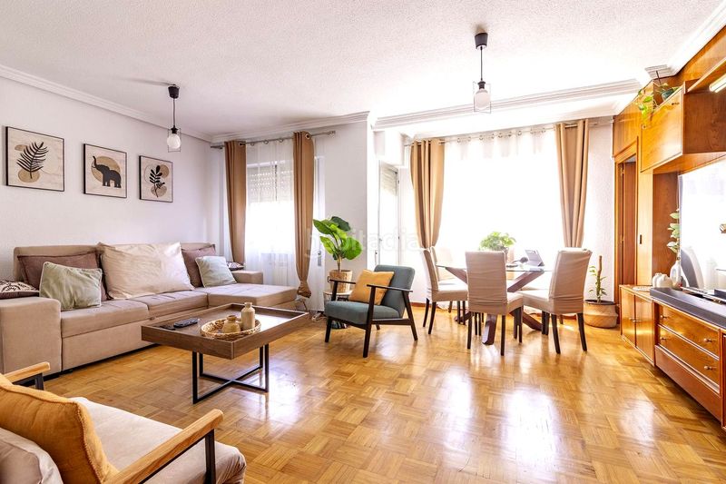 Foto ae0f81c2-e664-4db9-8a7b-1275de4a5343. Flat with heating in Casco Antiguo Alcorcón