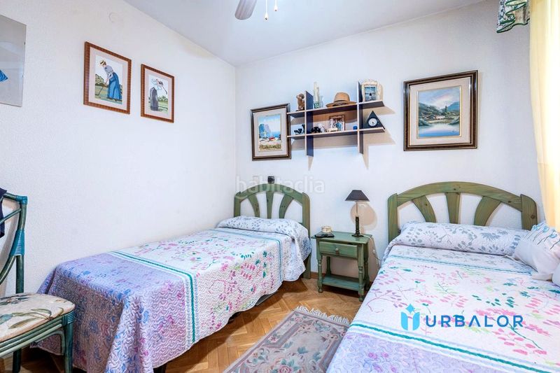 Foto b1852216-4e9d-4a97-b3d8-ca94208cfdbb. Casa adossada amb calefacció a Prado de Santo Domingo Alcorcón