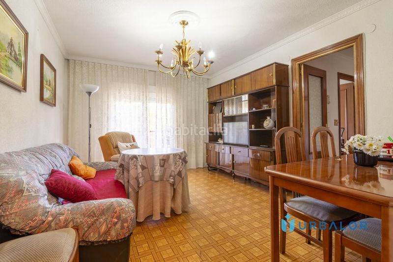 Foto 18ce7e18-85de-41d9-8b4a-ec01763d2fa0. Piso  3 dorm, 1 baño, terraza. ascensor. en Parque Mayor Alcorcón