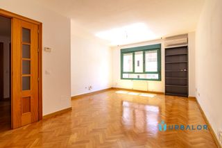 Appartamento  Las retamas. Piso 2 dormitorios,2 baños,garaje,trastero,piscina