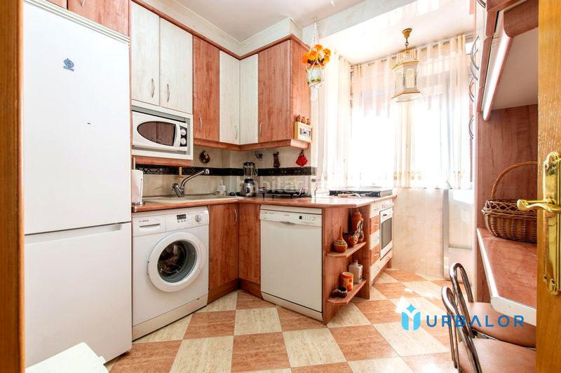 Foto c095e033-bf38-4280-a3f7-782ccab3f4bb. Flat with heating in Comillas Madrid