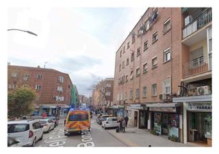 Appartement  Calle del puerto de la bonaigua. Piso alquilado - solo inversores - piso de 70 m2 construidos, zo