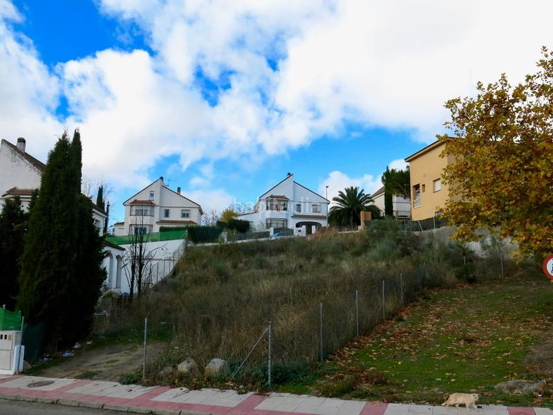 Foto dffe9022-2f28-4e4c-a720-e284743c9d99. Residential plot in Olías del Rey