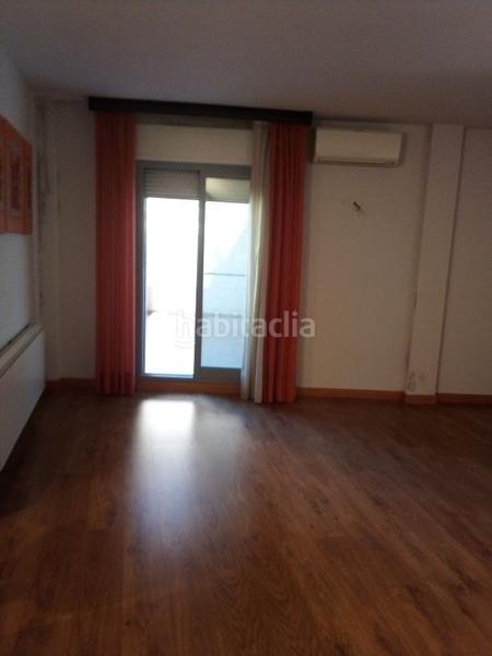 Foto aa91fb3a-cfd9-4db9-80f8-bf706a0f07ec. Pis amb calefacció a Bargas