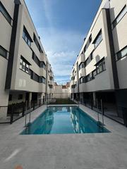 Pis  Calle germán pérez carrasco. Vivienda de reestreno en calle alcalá con arturo soria