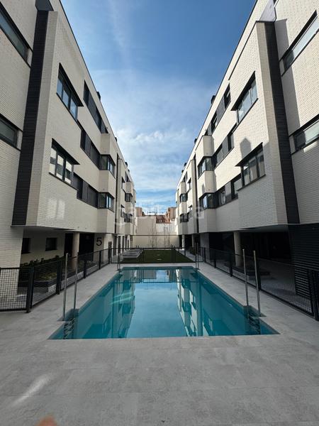 Foto d8bdd03c-9dab-4dcd-96a1-99fec803dd2b. Appartamento con riscaldamento parcheggio piscina in Madrid