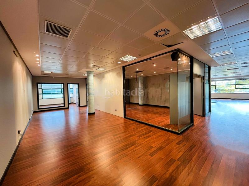 Foto 54ab29fc-d636-4044-adae-f1aac37322f5. Lloguer oficina amb calefacció aparcament a El Pinar-Punta Galea Rozas de Madrid (Las)