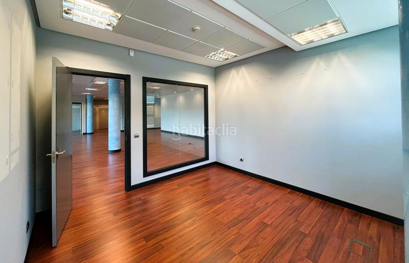 Foto e28e84da-8e97-4bd9-a508-27604713e4b1. Lloguer oficina amb calefacció aparcament a El Pinar-Punta Galea Rozas de Madrid (Las)