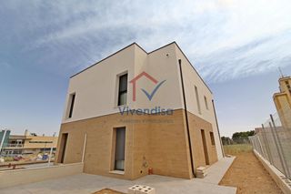 Casa adossada  Castilla la mancha. Pareado nuevo