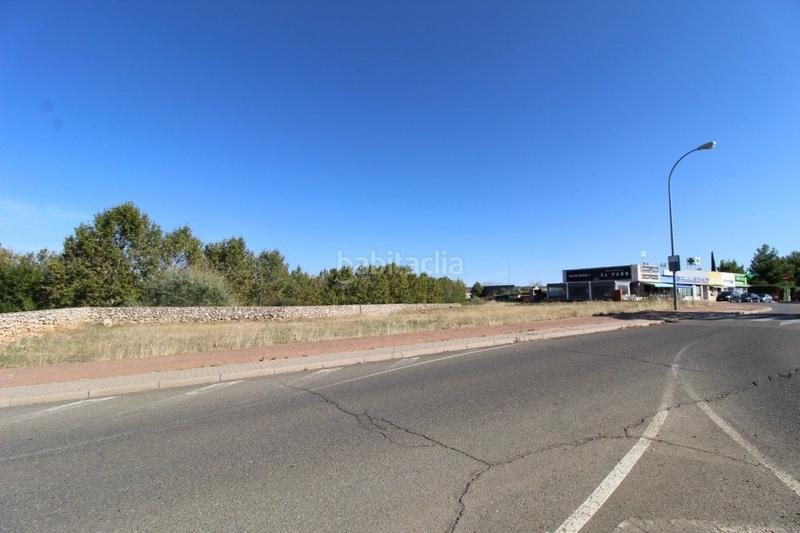 Foto 59b33cf9-f1c9-4330-b905-00ab13897a41. Finca rústica a Cabanillas del Campo