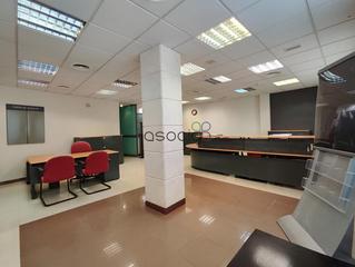 Lloguer Local Comercial a Cabanillas del Campo. Local perfectamente acondicionado junto a la plaza del ayuntamie