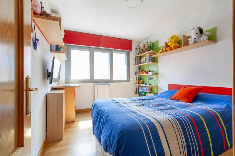 Foto 1b921e53-b94a-4ac4-9aff-768251540214. Maison jumelée avec chauffage parking dans Las Lomas-Salinera-La Muñeca Guadalajara