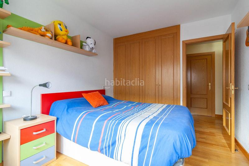 Foto 299fc000-e723-41a0-9587-44e0c10a0a33. Maison jumelée avec chauffage parking dans Las Lomas-Salinera-La Muñeca Guadalajara