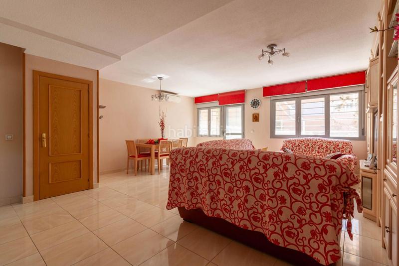 Foto 3d39c864-f4b5-4585-ae99-c4056c429eca. Maison jumelée avec chauffage parking dans Las Lomas-Salinera-La Muñeca Guadalajara