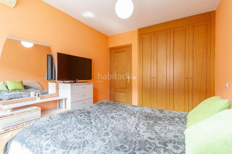 Foto b32b835f-1456-4d1d-b55b-cb95e3eda03c. Maison jumelée avec chauffage parking dans Las Lomas-Salinera-La Muñeca Guadalajara