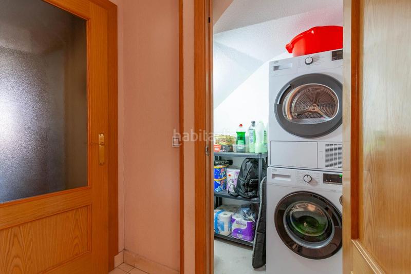 Foto e4955ae5-293c-4b53-94af-4ed74f2cf9f0. Maison jumelée avec chauffage parking dans Las Lomas-Salinera-La Muñeca Guadalajara