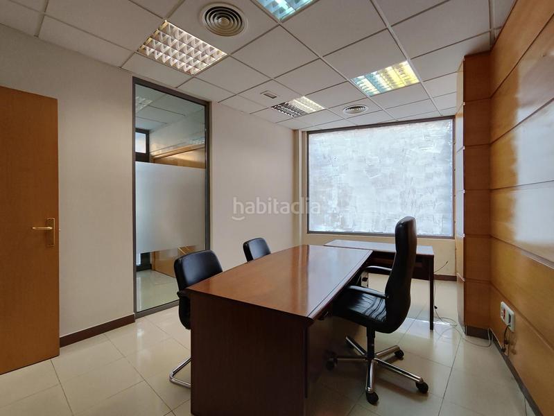 Foto 41b3be32-e907-4686-a6d9-31560601afc3. Locale commerciale in Cabanillas del Campo