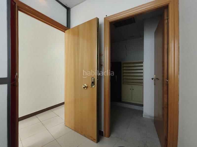 Foto a48b58c7-db18-4c33-beb8-18e8b6c7aa21. Locale commerciale in Cabanillas del Campo